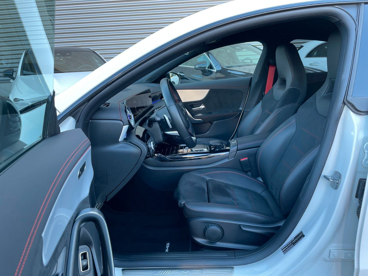 Coupe Mercedes-Benz CLA 35 AMG Aero+TotW+R-Kamera+Ambiente: slika 10