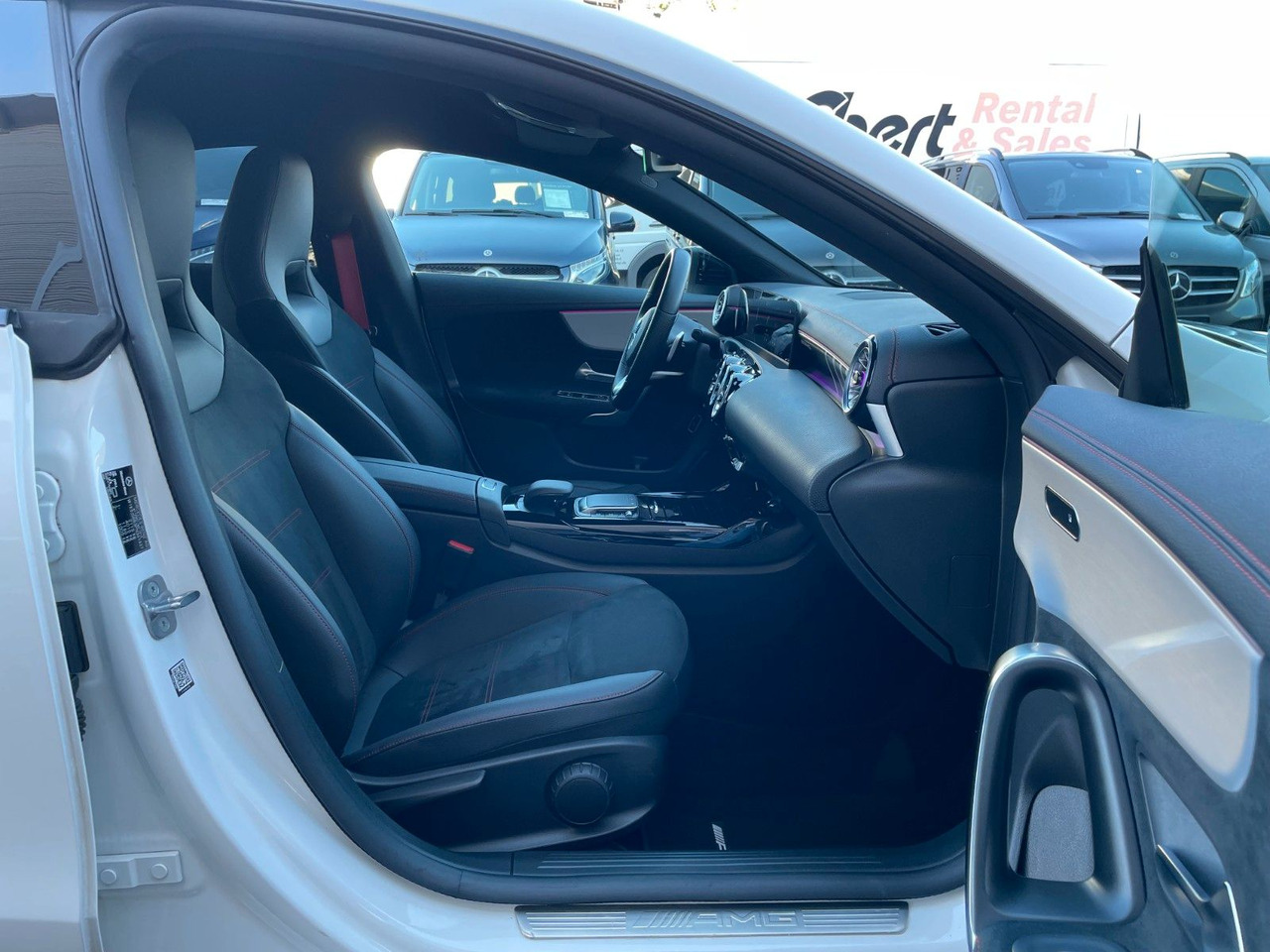 Coupe Mercedes-Benz CLA 35 AMG Aero+TotW+R-Kamera+Ambiente: slika 8