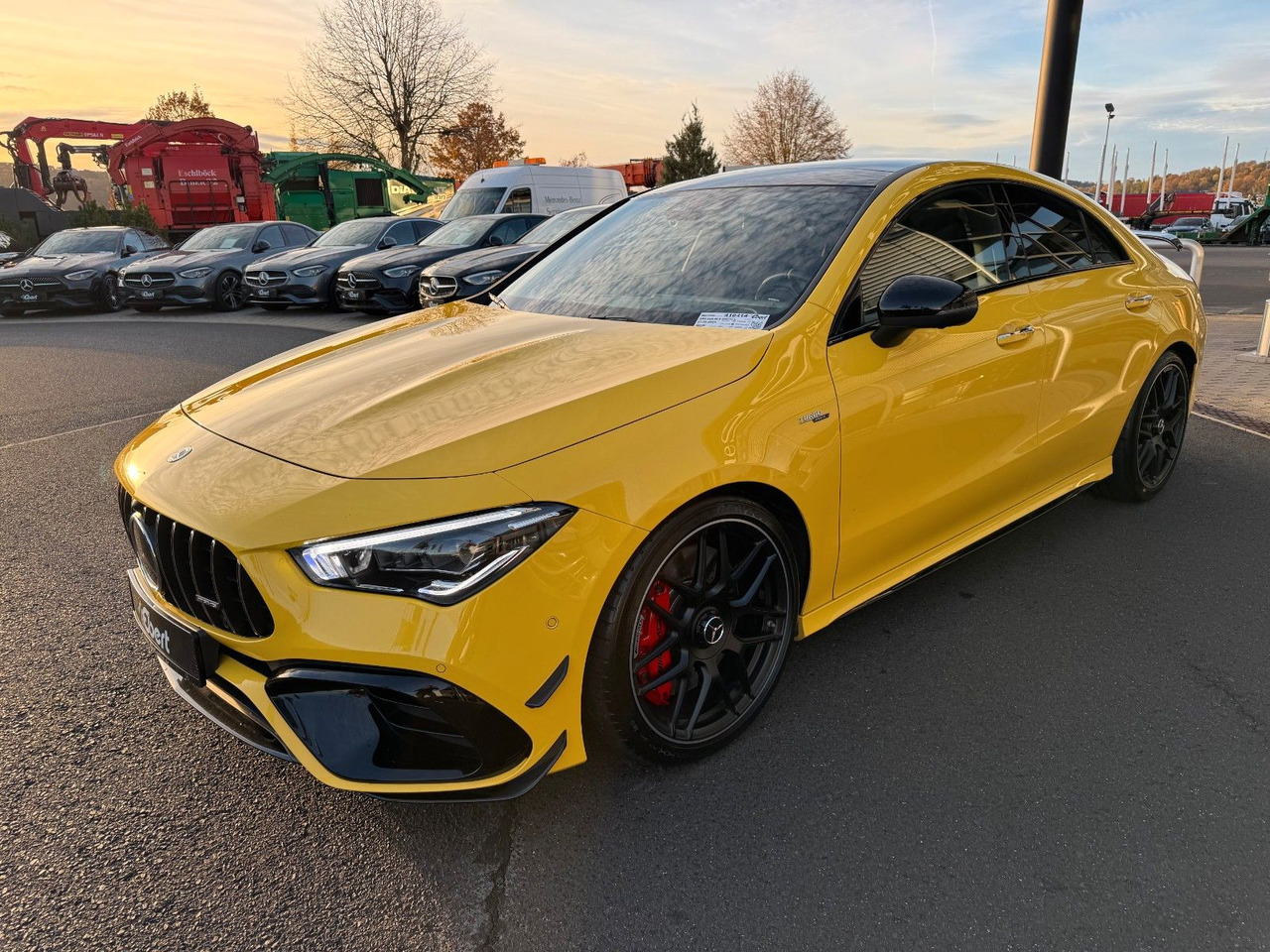Mercedes-Benz CLA 45 AMG+Aerodynamic+Pano+Burm+Multikontur+ - Coupe: slika 2 Mercedes-Benz CLA 45 AMG+Aerodynamic+Pano+Burm+Multikontur+ - Coupe: slika 2