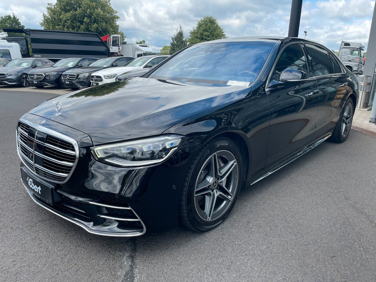 Mercedes-Benz S 400 d 4M Lang AMG+HUD+Burm+3D+Pano+VOLL - Limuzina: slika 2 Mercedes-Benz S 400 d 4M Lang AMG+HUD+Burm+3D+Pano+VOLL - Limuzina: slika 2