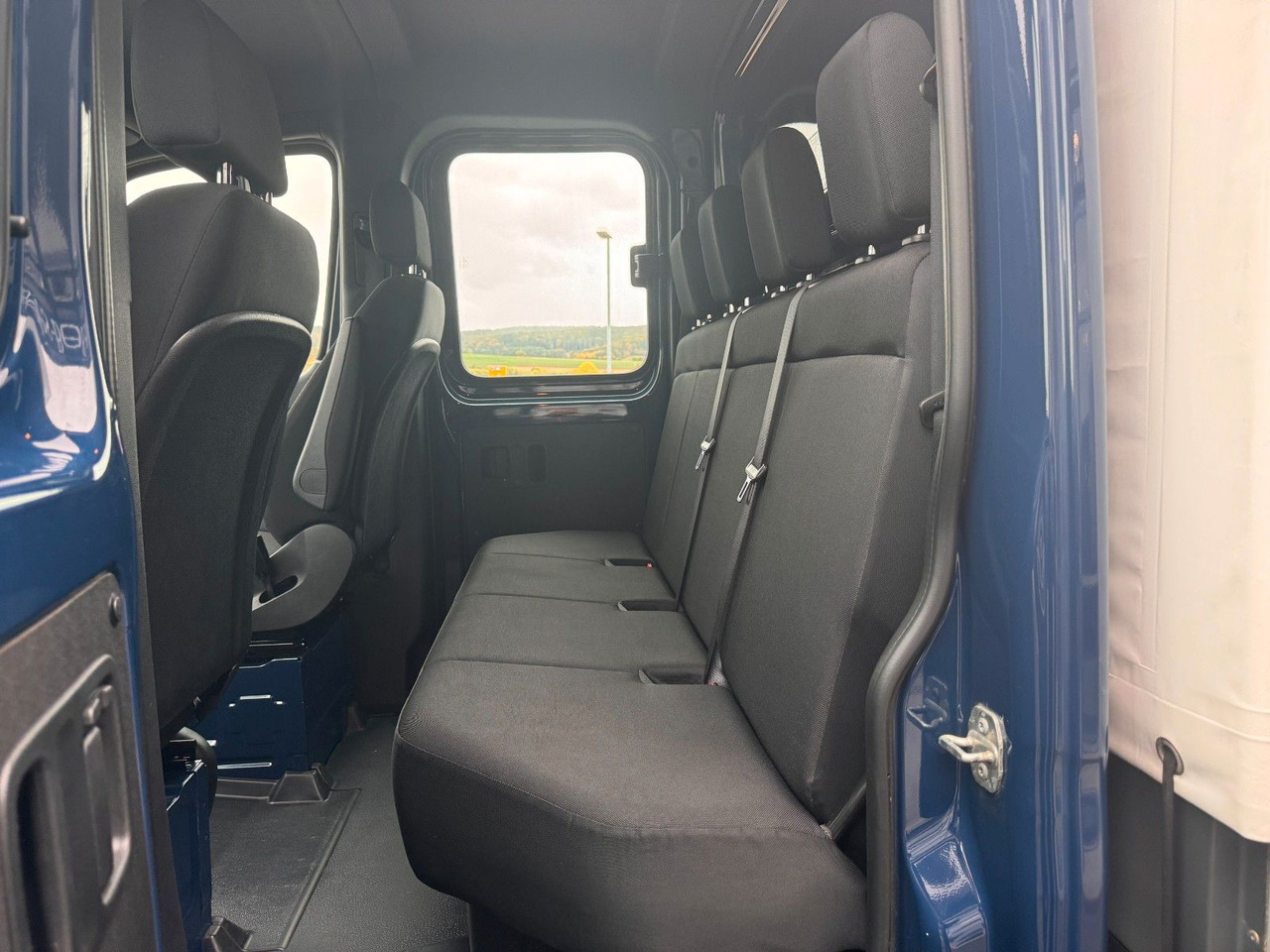 Dostavno vozilo sa ceradom, Dostavno vozilo sa duplom kabinom Mercedes-Benz Sprinter 215 CDI DoKa 9G Klima AHK SHZ: slika 6 Dostavno vozilo sa ceradom, Dostavno vozilo sa duplom kabinom Mercedes-Benz Sprinter 215 CDI DoKa 9G Klima AHK SHZ: slika 6