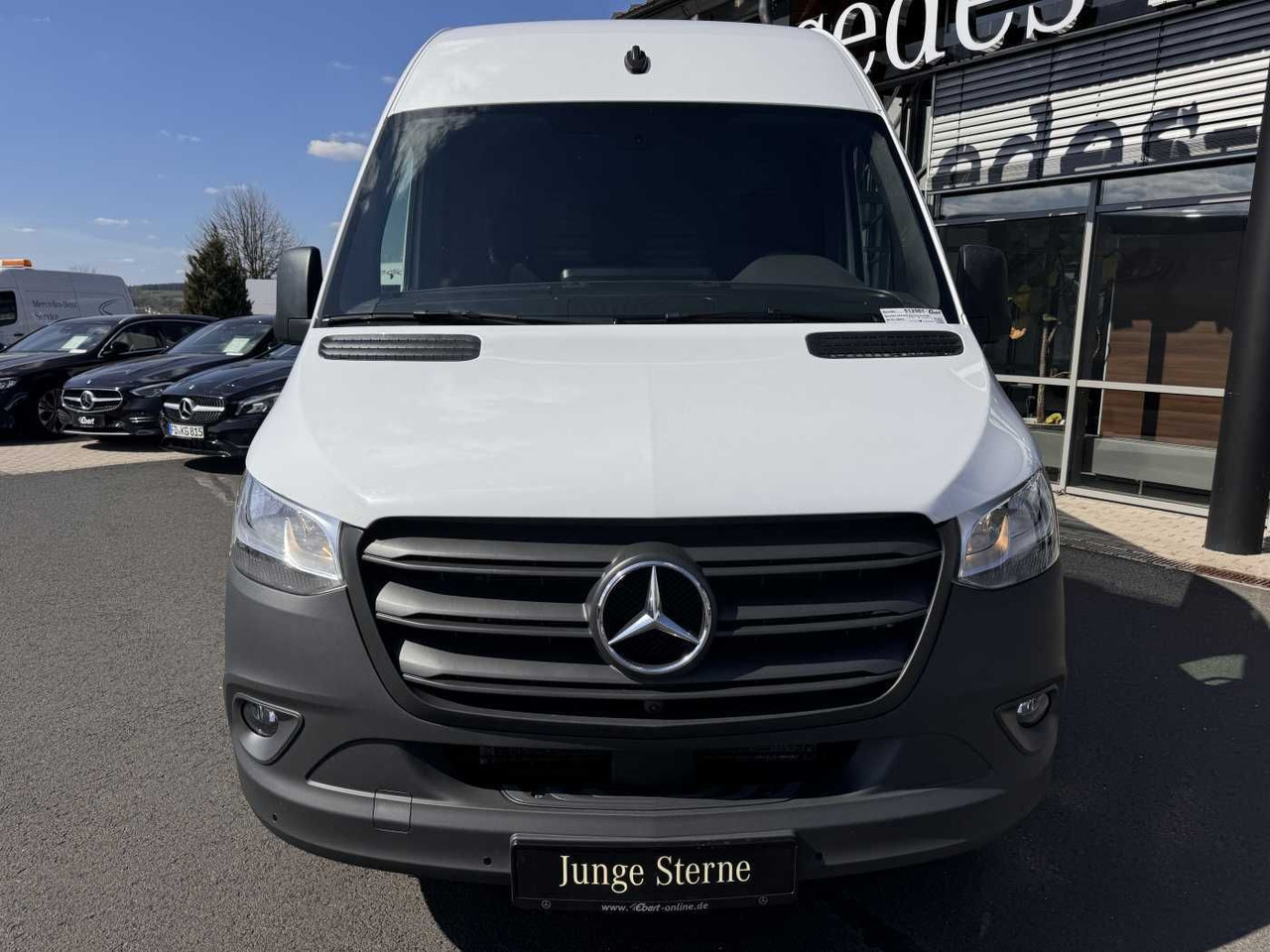 Mercedes-Benz Sprinter 315 CDI 4325 Klima 360 Schwing MBUX SHZ - Furgon: slika 2 Mercedes-Benz Sprinter 315 CDI 4325 Klima 360 Schwing MBUX SHZ - Furgon: slika 2