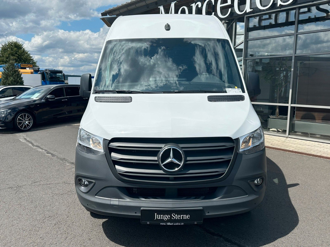 Mercedes-Benz Sprinter 317 CDI 3665 Klima 360 SHZ Tempomat - Furgon: slika 2 Mercedes-Benz Sprinter 317 CDI 3665 Klima 360 SHZ Tempomat - Furgon: slika 2