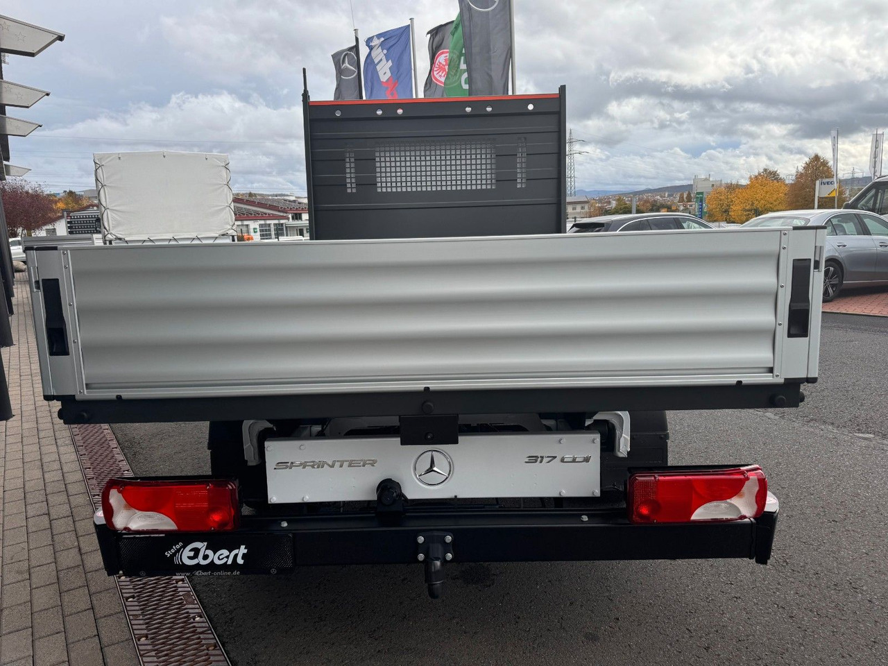 Mercedes-Benz Sprinter 317 CDI DoKa 4325 Klima AHK3,5 Kamera - Dostavno vozilo s ravnom platformom, Dostavno vozilo sa duplom kabinom: slika 5 Mercedes-Benz Sprinter 317 CDI DoKa 4325 Klima AHK3,5 Kamera - Dostavno vozilo s ravnom platformom, Dostavno vozilo sa duplom kabinom: slika 5