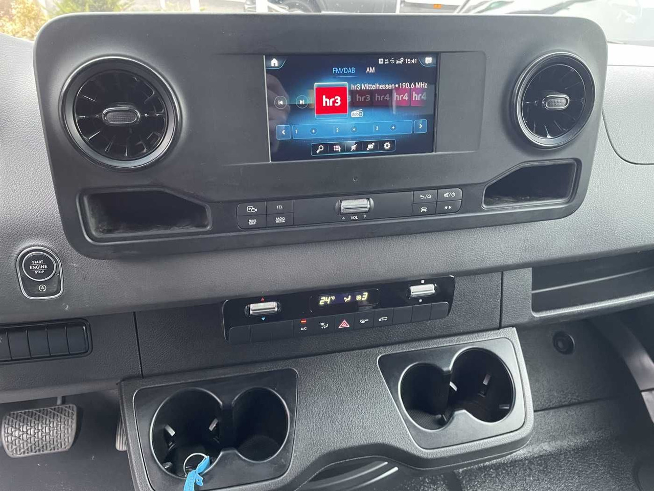 Furgon Mercedes-Benz Sprinter 317 CDI DoKa/Mixto Autom AHK3,5 Klima: slika 15 Furgon Mercedes-Benz Sprinter 317 CDI DoKa/Mixto Autom AHK3,5 Klima: slika 15