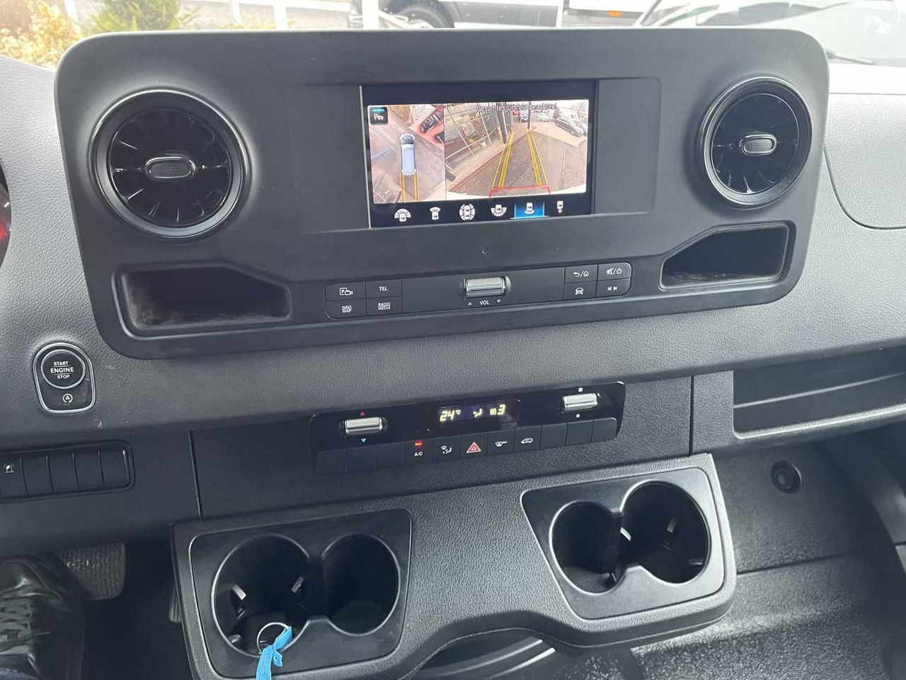 Furgon Mercedes-Benz Sprinter 317 CDI DoKa/Mixto Autom AHK3,5 Klima: slika 14 Furgon Mercedes-Benz Sprinter 317 CDI DoKa/Mixto Autom AHK3,5 Klima: slika 14