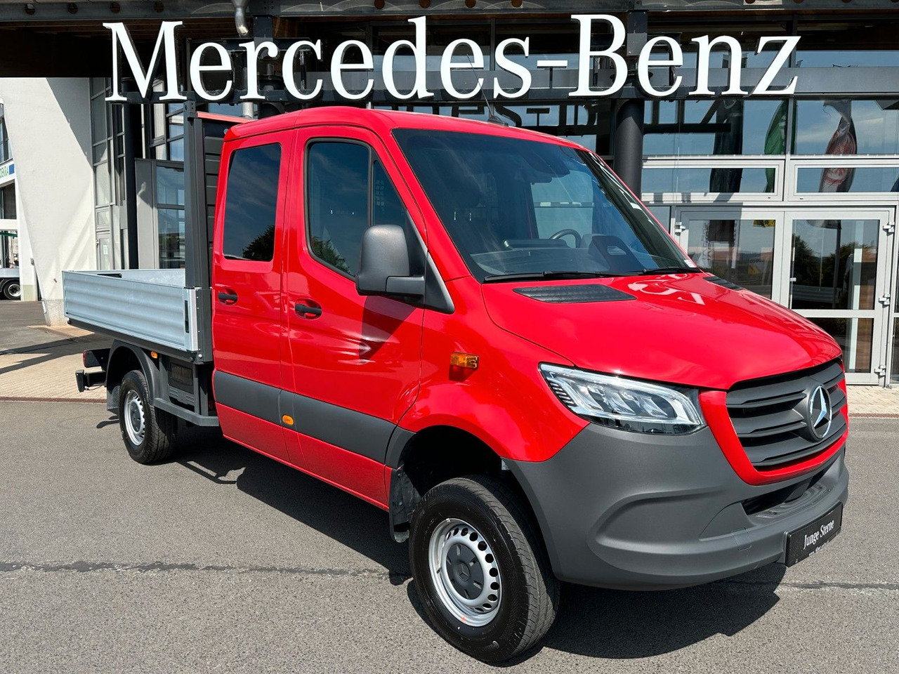 Mercedes-Benz Sprinter 319 CDI 4x4 DoKa Klima AHK3,5to - Dostavno vozilo sa ceradom, Dostavno vozilo sa duplom kabinom: slika 1 Mercedes-Benz Sprinter 319 CDI 4x4 DoKa Klima AHK3,5to - Dostavno vozilo sa ceradom, Dostavno vozilo sa duplom kabinom: slika 1