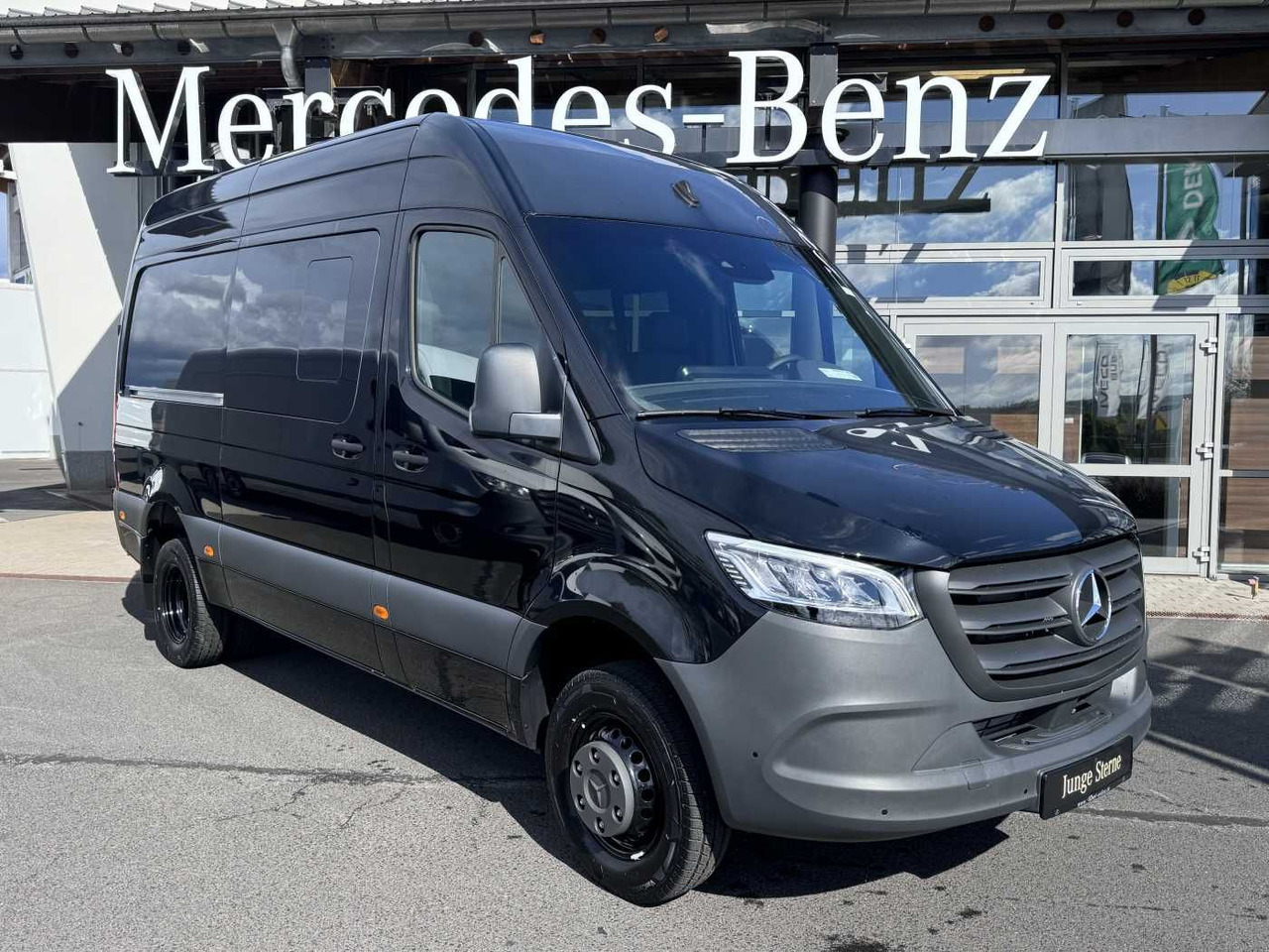 Mercedes-Benz Sprinter 517 CDI 3665 Klima Kamera AHK Warmluft - Furgon: slika 1 Mercedes-Benz Sprinter 517 CDI 3665 Klima Kamera AHK Warmluft - Furgon: slika 1