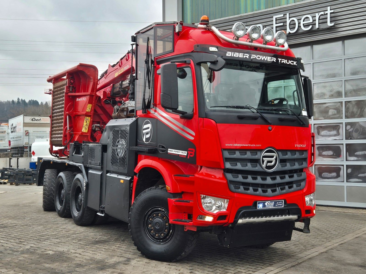Mercedes-Benz TUROX 8x8 Eschlböck Biber 92 Holzhacker / 1.512h - Kamion sa dizalicom: slika 3 Mercedes-Benz TUROX 8x8 Eschlböck Biber 92 Holzhacker / 1.512h - Kamion sa dizalicom: slika 3