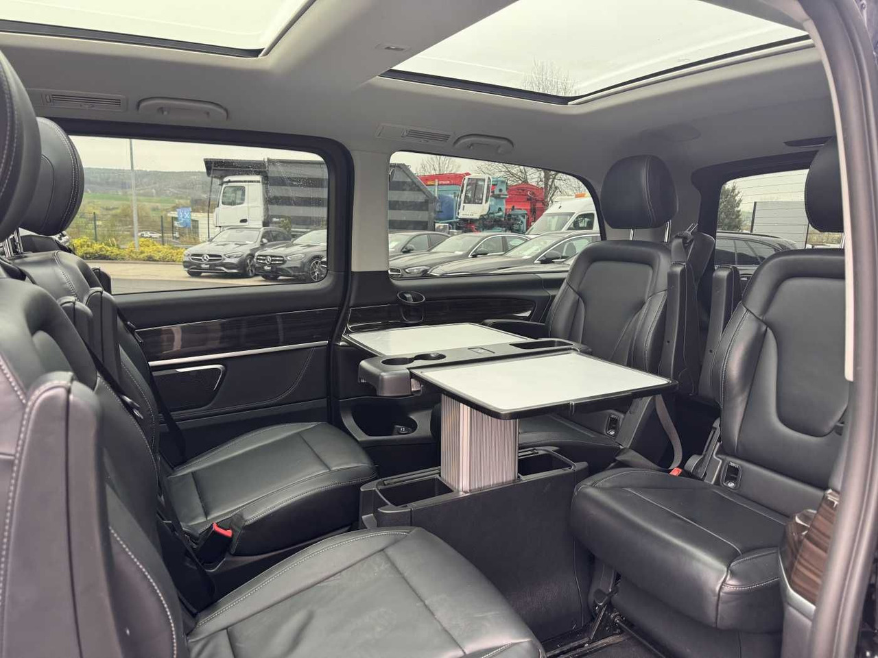 Automobil Mercedes-Benz V 250 d AVA ED 4MATIC Panorama Tisch 360 Sound: slika 9