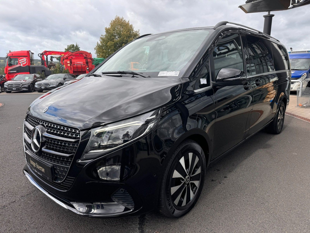 Mercedes-Benz V 300 d AVANTGARDE Extralang 360Kamera Standheiz - Karavan: slika 3 Mercedes-Benz V 300 d AVANTGARDE Extralang 360Kamera Standheiz - Karavan: slika 3
