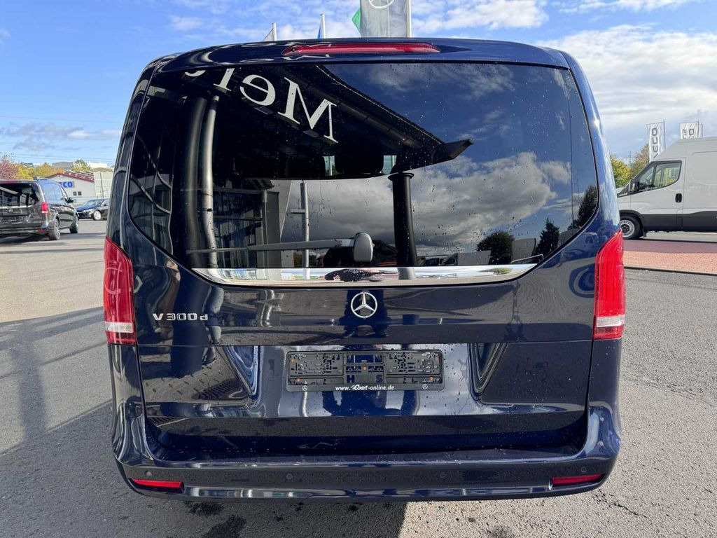 Mercedes-Benz V 300 d EDITION 7Sitze MBUX LED Kamera Mercedes-Benz V 300 d EDITION 7Sitze MBUX LED Kamera - Minibus, Putnički kombi: slika 5 Mercedes-Benz V 300 d EDITION 7Sitze MBUX LED Kamera Mercedes-Benz V 300 d EDITION 7Sitze MBUX LED Kamera - Minibus, Putnički kombi: slika 5