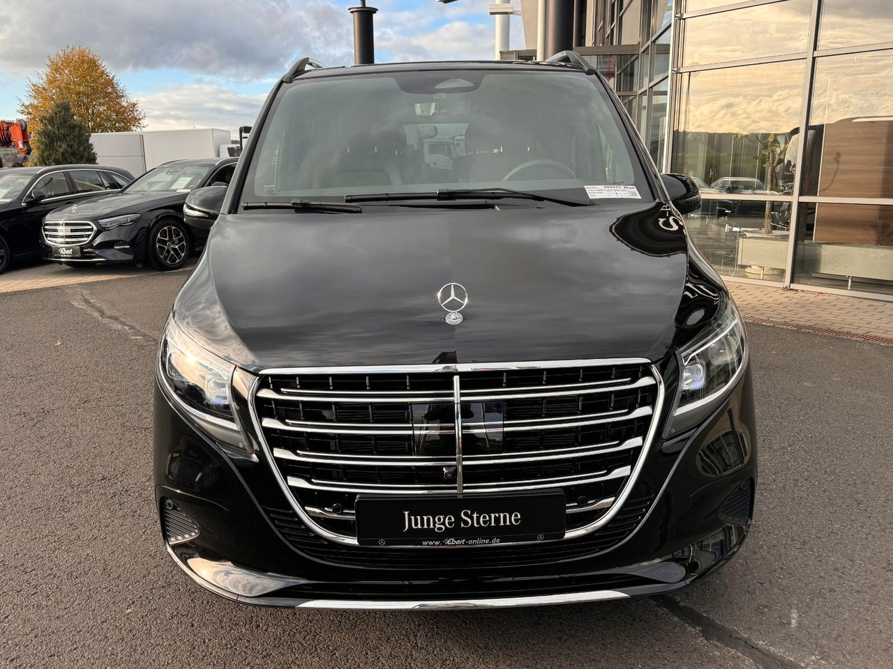 Mercedes-Benz V 300 d EXCLUSIVE AIRMATIC AHK2,5 Standheiz - Karavan: slika 2 Mercedes-Benz V 300 d EXCLUSIVE AIRMATIC AHK2,5 Standheiz - Karavan: slika 2