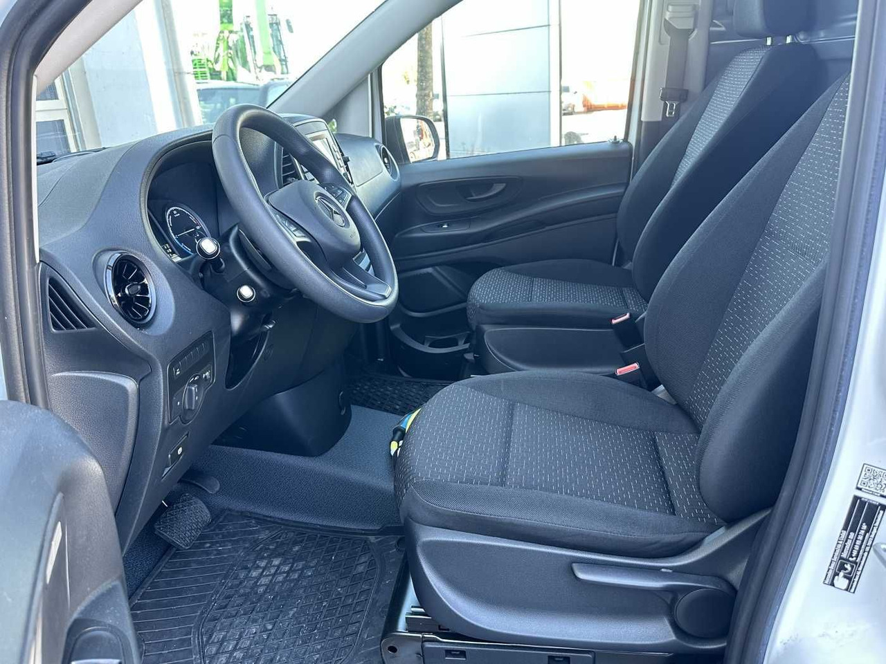 Mali kombi, Električno dostavno vozilo Mercedes-Benz eVito 112 Klima Kamera Audio 30 Sitzheiz Tempom.: slika 7