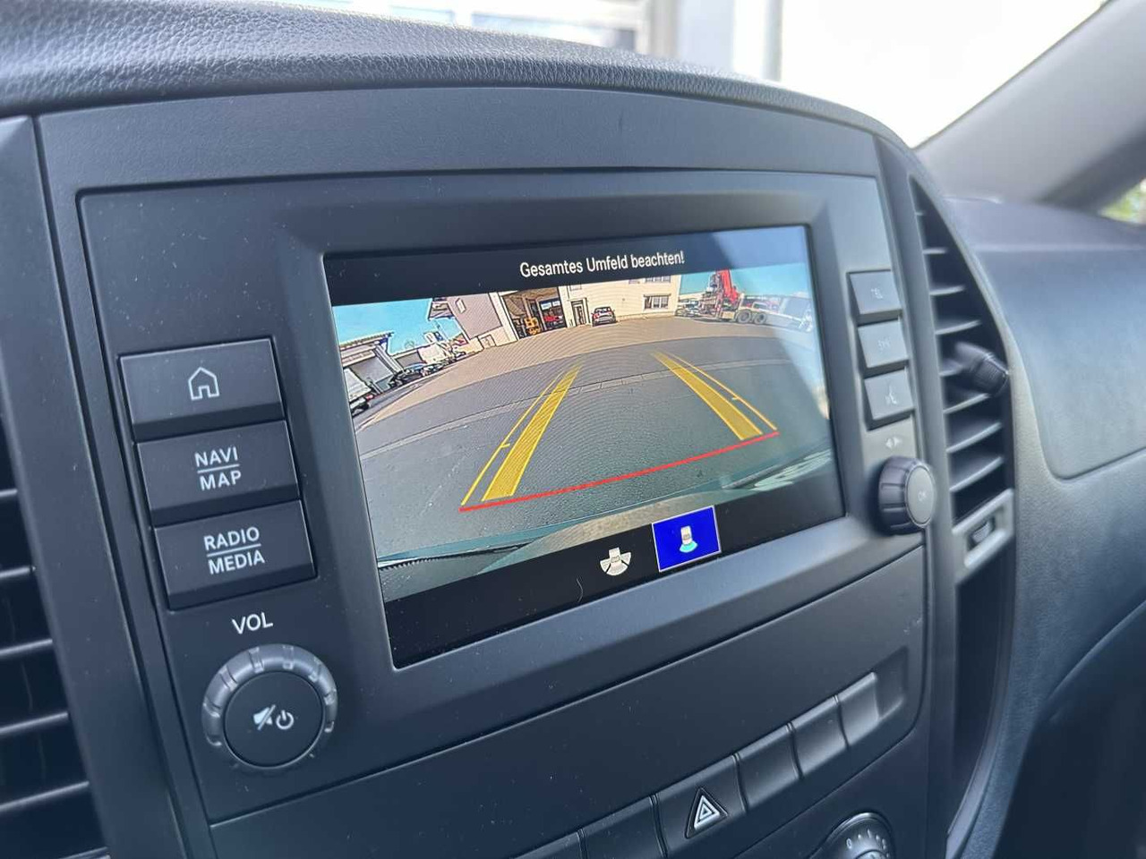 Lizing  Mercedes-Benz eVito 112 Klima Kamera Audio 30 Sitzheiz Tempom. Mercedes-Benz eVito 112 Klima Kamera Audio 30 Sitzheiz Tempom.: slika 12
