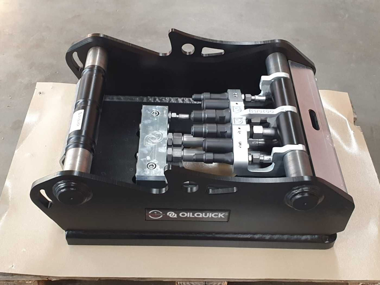 OilQuick OQ70/55 Adapterplatte für Westtech NEU - Brza spojnica: slika 1 OilQuick OQ70/55 Adapterplatte für Westtech NEU - Brza spojnica: slika 1
