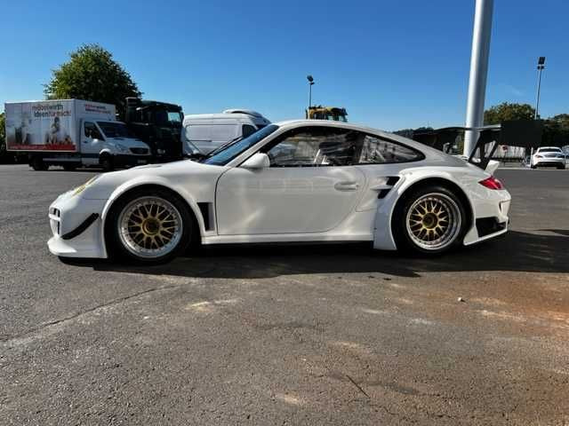 Porsche 997 GT2 RSR Rennwagen - Automobil: slika 5 Porsche 997 GT2 RSR Rennwagen - Automobil: slika 5