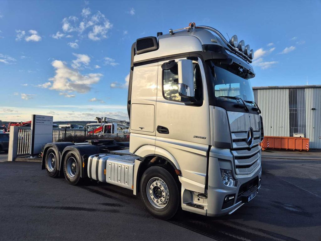 Mercedes-Benz Actros 2658 LS 6x4 Turbo Retarder 120t BigSpace - Tegljač: slika 4 Mercedes-Benz Actros 2658 LS 6x4 Turbo Retarder 120t BigSpace - Tegljač: slika 4