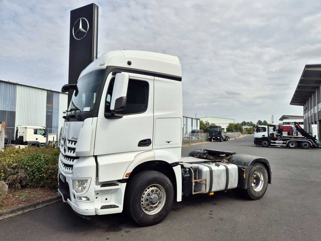 Mercedes-Benz Arocs 1845 LS 4x4 HAD Retarder Hydraulik Navi Mercedes-Benz Arocs 1845 LS 4x4 HAD Retarder Hydraulik Navi - Tegljač: slika 2 Mercedes-Benz Arocs 1845 LS 4x4 HAD Retarder Hydraulik Navi Mercedes-Benz Arocs 1845 LS 4x4 HAD Retarder Hydraulik Navi - Tegljač: slika 2