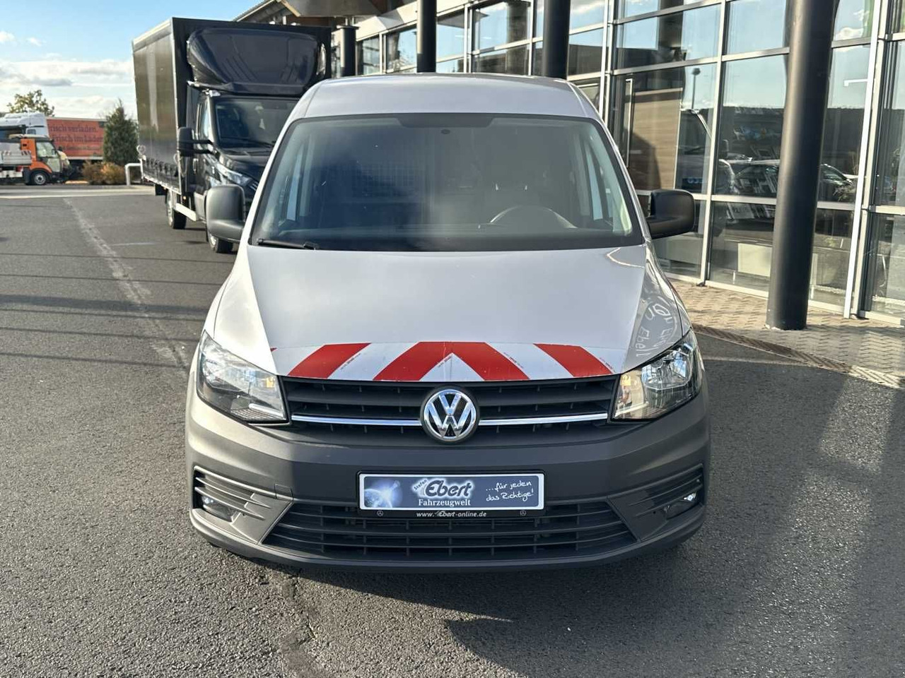 Volkswagen Caddy 1.6 TDI Klima Navi 8Räder Trennwand klappb - Mali kombi: slika 2 Volkswagen Caddy 1.6 TDI Klima Navi 8Räder Trennwand klappb - Mali kombi: slika 2
