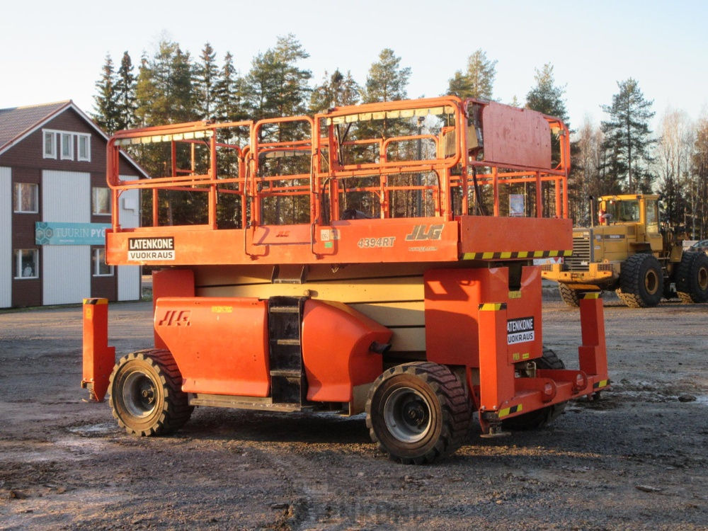 JLG 4394RT 4x4 Saksilava - Lift u obliku makaza: slika 3 JLG 4394RT 4x4 Saksilava - Lift u obliku makaza: slika 3