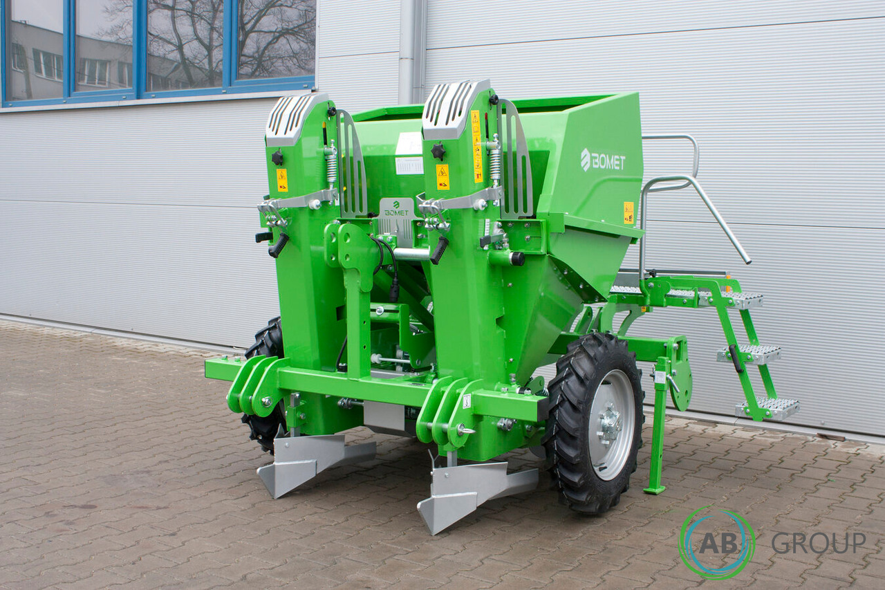 Bomet Gemini S339/1 two-row potato planter (inter-row width: 75 - 90 cm) - Sadilica za krompir: slika 4 Bomet Gemini S339/1 two-row potato planter (inter-row width: 75 - 90 cm) - Sadilica za krompir: slika 4