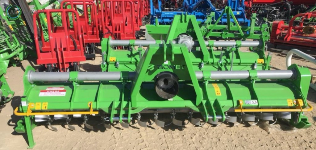 Bomet rotary tiller Volans U540/8, 3,0 m - Traktorska freza: slika 1 Bomet rotary tiller Volans U540/8, 3,0 m - Traktorska freza: slika 1