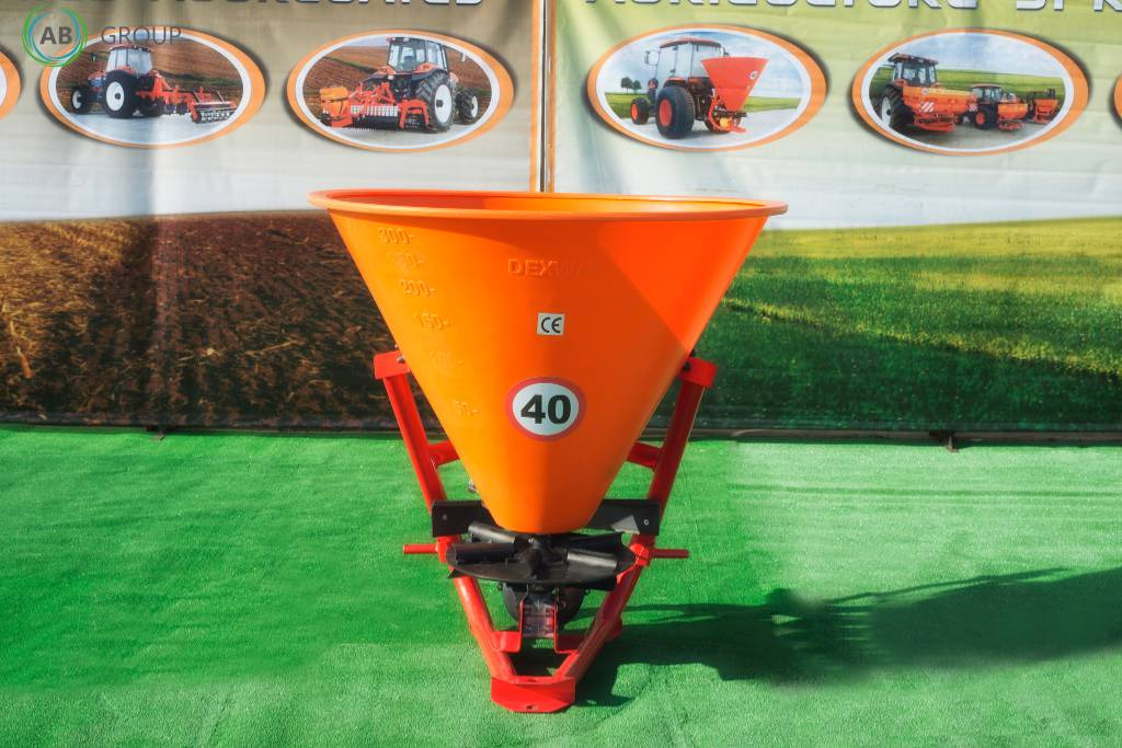 Dexwal fertilizer spreader 300 l - Rasipač veštačkog đubriva: slika 1 Dexwal fertilizer spreader 300 l - Rasipač veštačkog đubriva: slika 1
