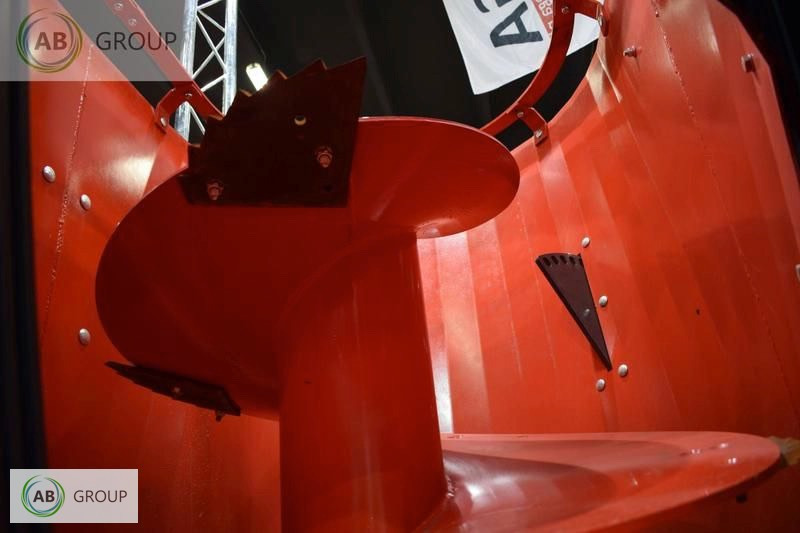 Fimaks Futtermischwagen 1,5m3/ Mixer feeder / Wóz paszowy - Prikolica za mešanje stočne hrane: slika 5 Fimaks Futtermischwagen 1,5m3/ Mixer feeder / Wóz paszowy - Prikolica za mešanje stočne hrane: slika 5