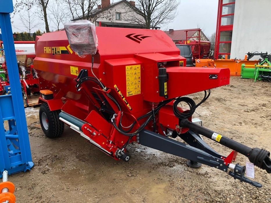 Fimaks Horizontales Futtermischwagen FIMAKS FMHI 4/Feed w - Prikolica za mešanje stočne hrane: slika 1 Fimaks Horizontales Futtermischwagen FIMAKS FMHI 4/Feed w - Prikolica za mešanje stočne hrane: slika 1