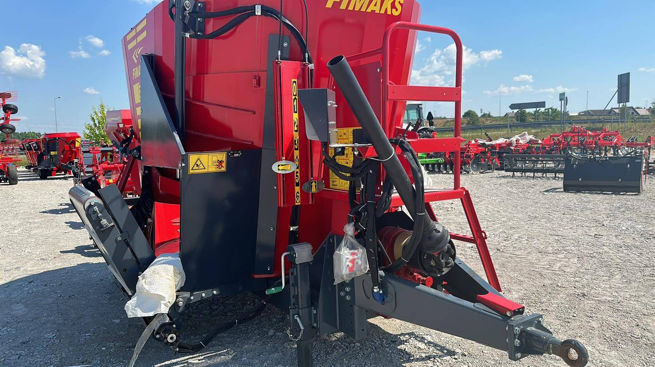 Fimaks vertical feeder mixer FMV8L, 8 m3 - on stock - Prikolica za mešanje stočne hrane: slika 5 Fimaks vertical feeder mixer FMV8L, 8 m3 - on stock - Prikolica za mešanje stočne hrane: slika 5