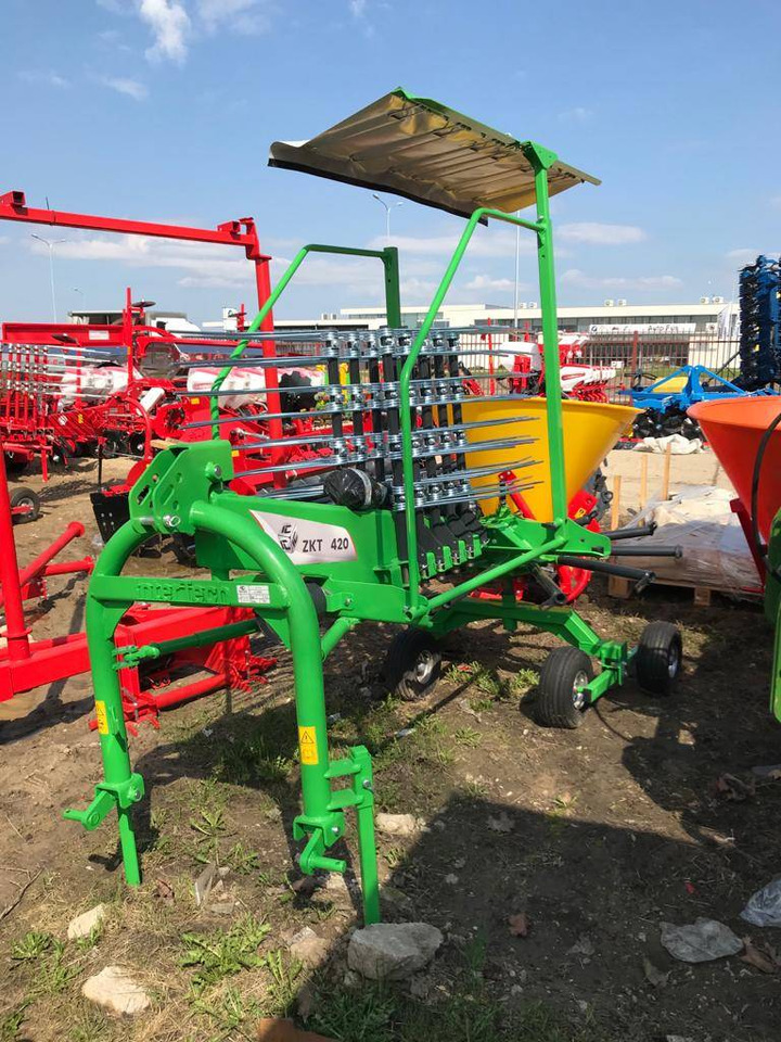 Inter-Tech Rotary Rake ZKT-420, 4.2 m - Prevrtač/ Grabuljač: slika 5 Inter-Tech Rotary Rake ZKT-420, 4.2 m - Prevrtač/ Grabuljač: slika 5