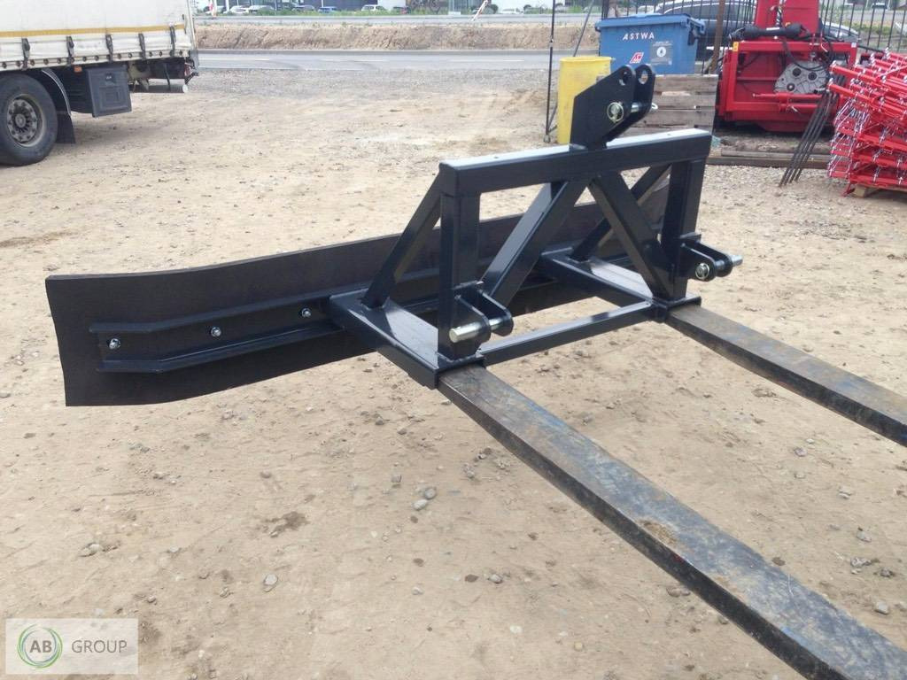 Inter-Tech manure scraper 2,6m - Oprema za đubrenje: slika 2 Inter-Tech manure scraper 2,6m - Oprema za đubrenje: slika 2