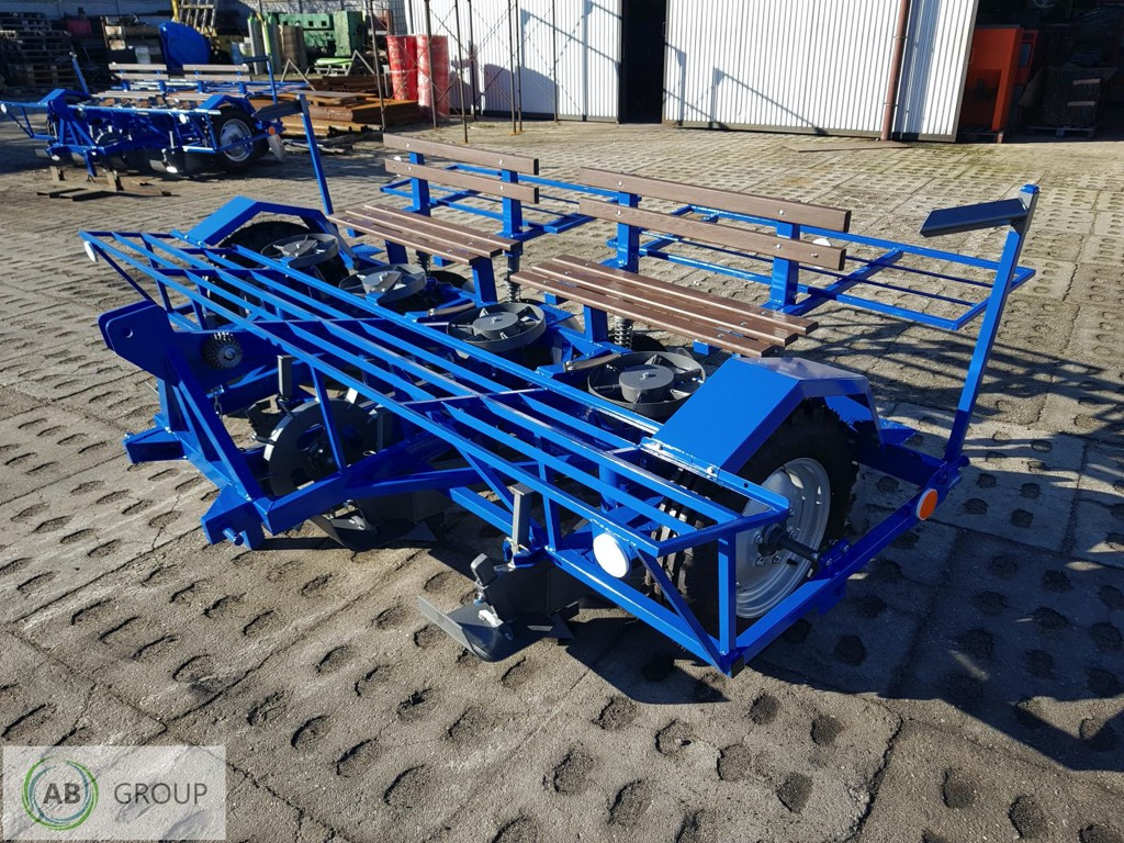 Kotło-Pol potato planter 4-rows - Sadilica za krompir: slika 2 Kotło-Pol potato planter 4-rows - Sadilica za krompir: slika 2