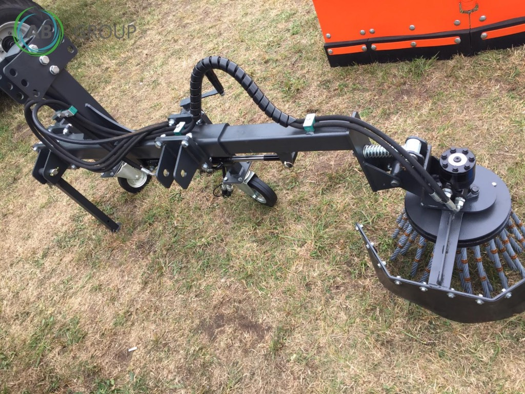 Metal-Technik weeder brush - Metle: slika 1 Metal-Technik weeder brush - Metle: slika 1