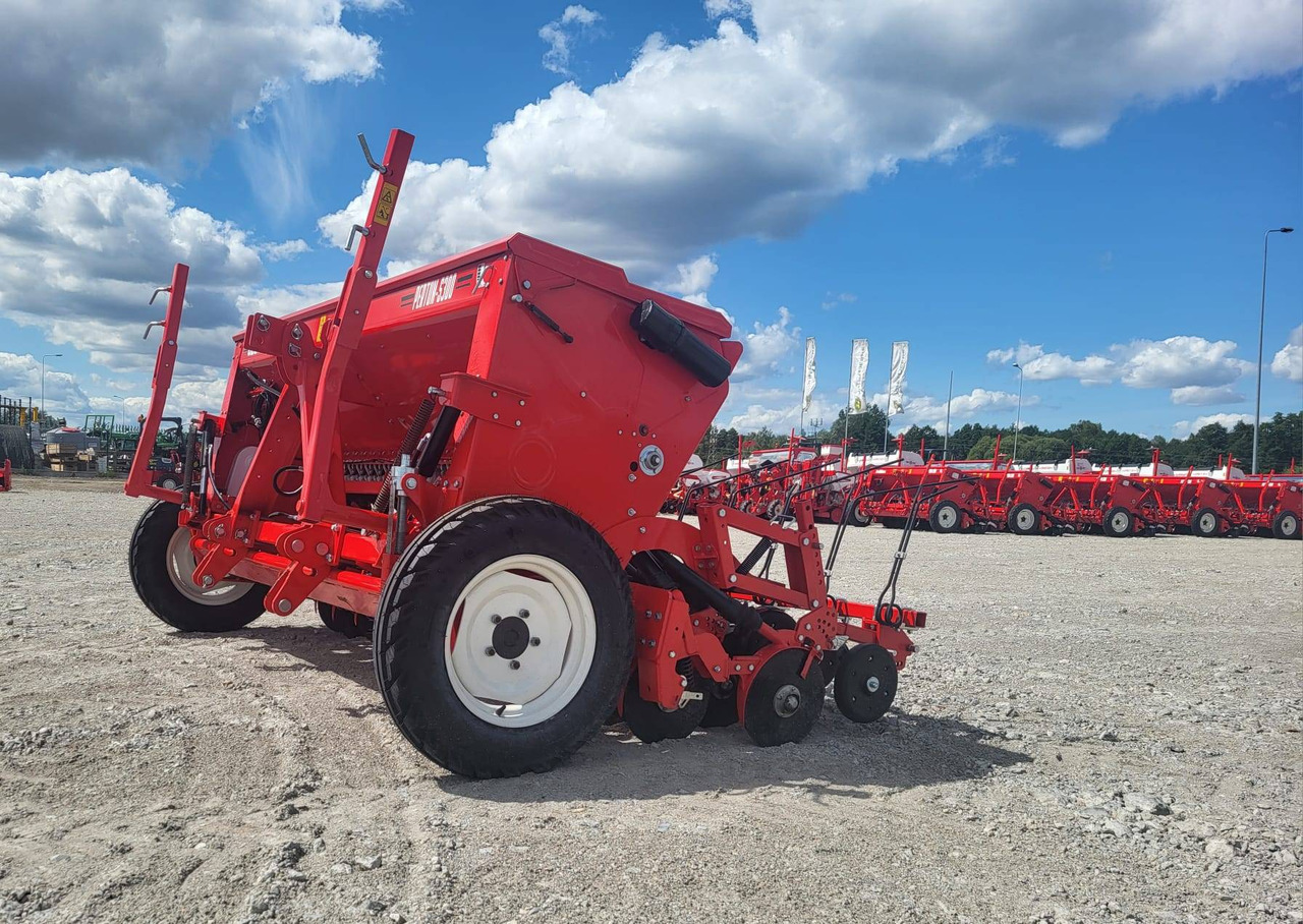 Ozdoken mechanical seed drill Pertum-S 300 - double-disc - on stock - Sejalica: slika 4 Ozdoken mechanical seed drill Pertum-S 300 - double-disc - on stock - Sejalica: slika 4