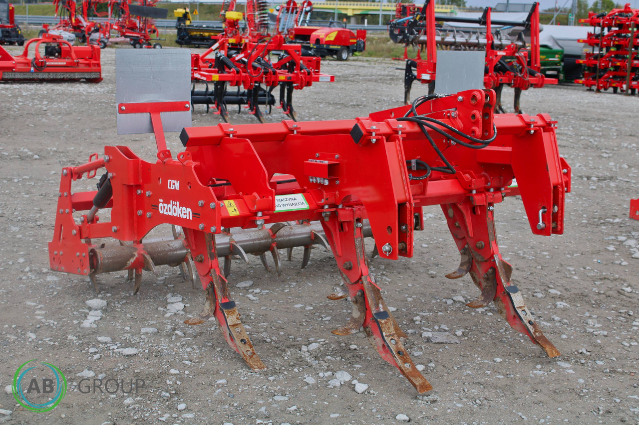 Toscano chisel plow IPST-5 - Demo sale - Podrivač: slika 1 Toscano chisel plow IPST-5 - Demo sale - Podrivač: slika 1