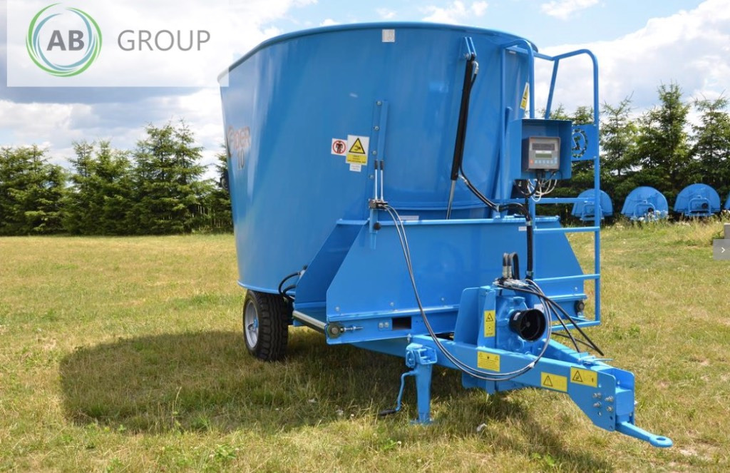 Zamet feed wagon Fider 10 m3 - Prikolica za mešanje stočne hrane: slika 3 Zamet feed wagon Fider 10 m3 - Prikolica za mešanje stočne hrane: slika 3