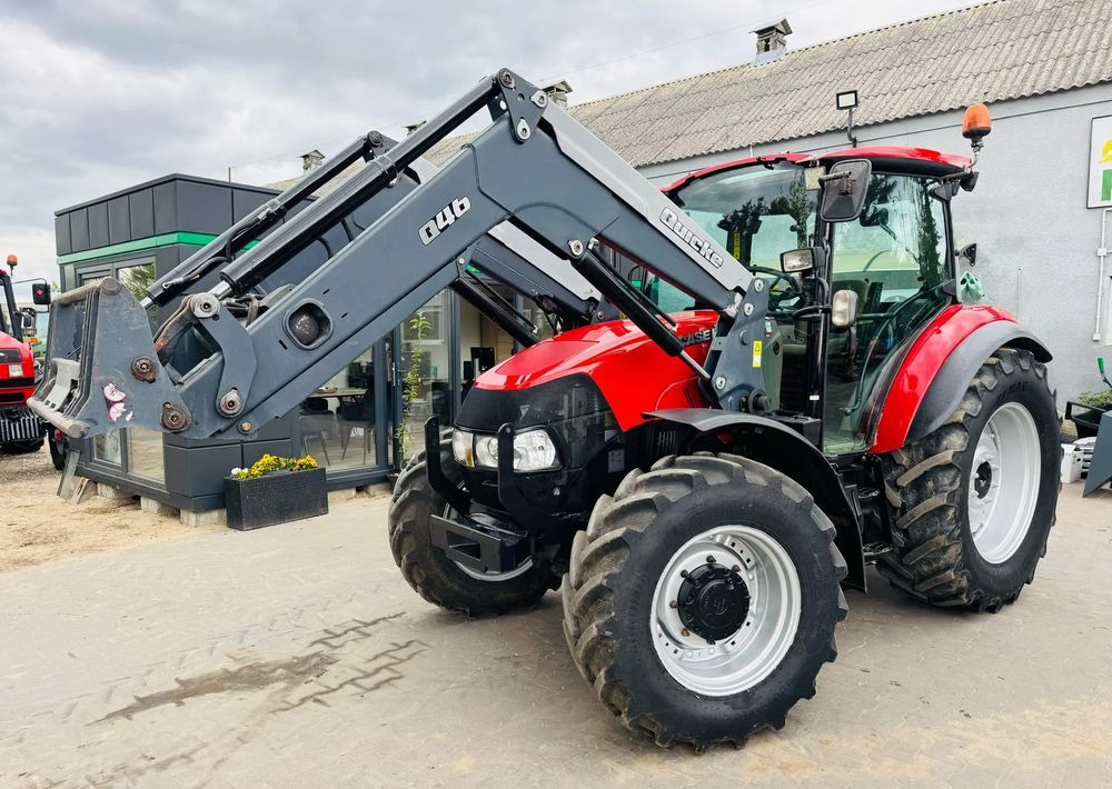 Case IH Farmall 105C - Traktor: slika 1 Case IH Farmall 105C - Traktor: slika 1