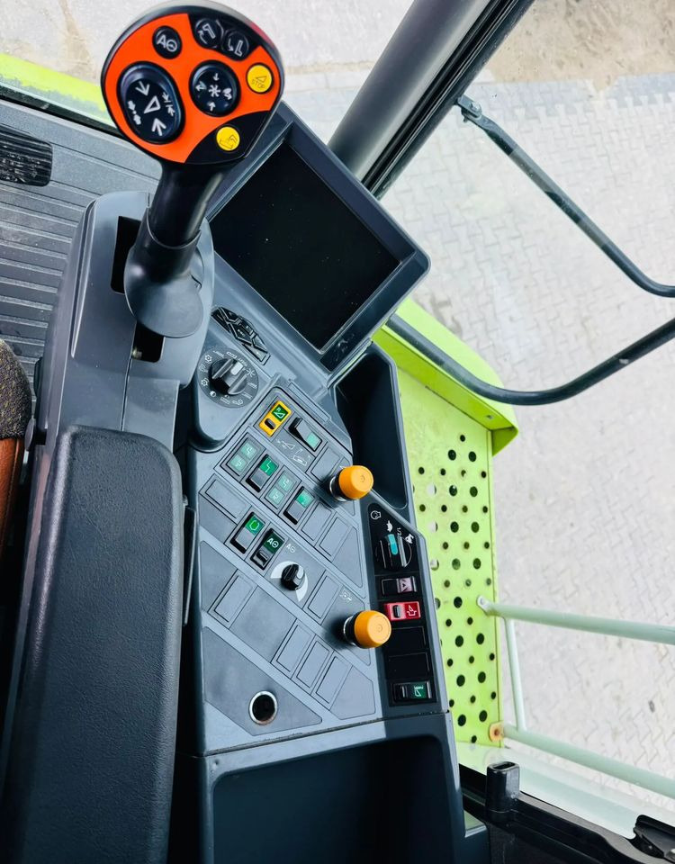 Claas Lexion 550 - Kombinovani kombajn: slika 2 Claas Lexion 550 - Kombinovani kombajn: slika 2
