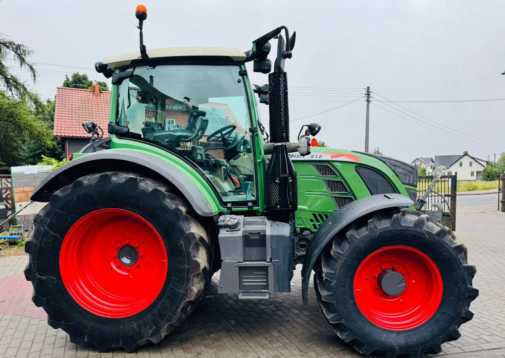 Fendt 512 Vario - Traktor: slika 1 Fendt 512 Vario - Traktor: slika 1