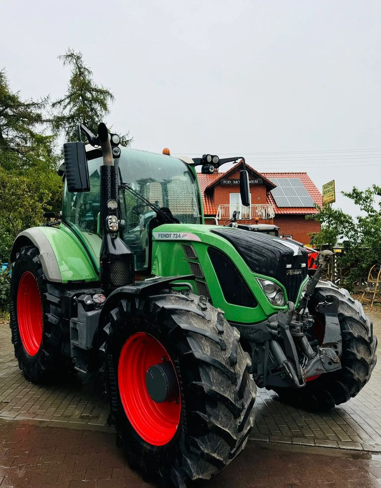 Fendt 724 VARIO PROFI - Traktor: slika 1 Fendt 724 VARIO PROFI - Traktor: slika 1