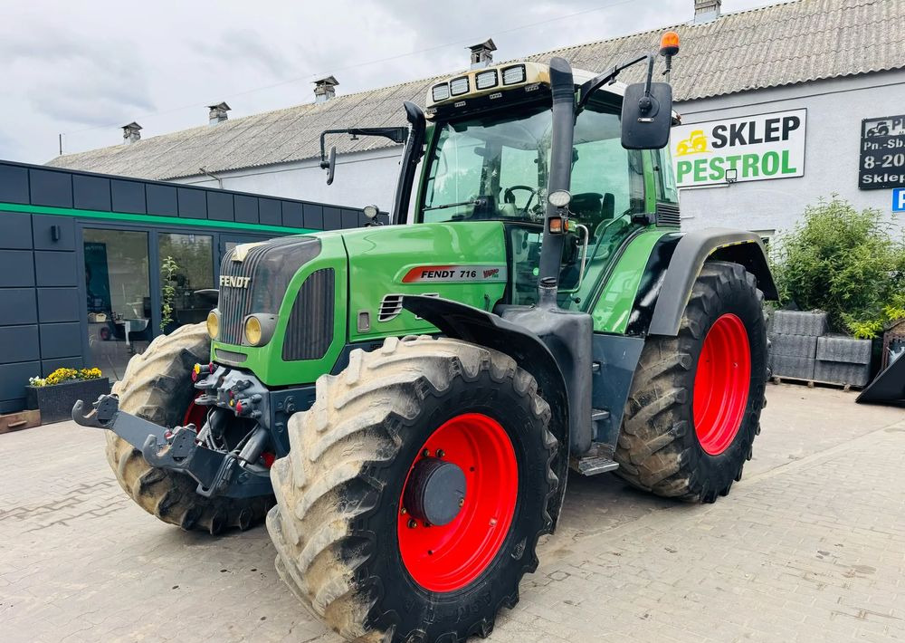 Fendt V716 ario TMS - Traktor: slika 1 Fendt V716 ario TMS - Traktor: slika 1
