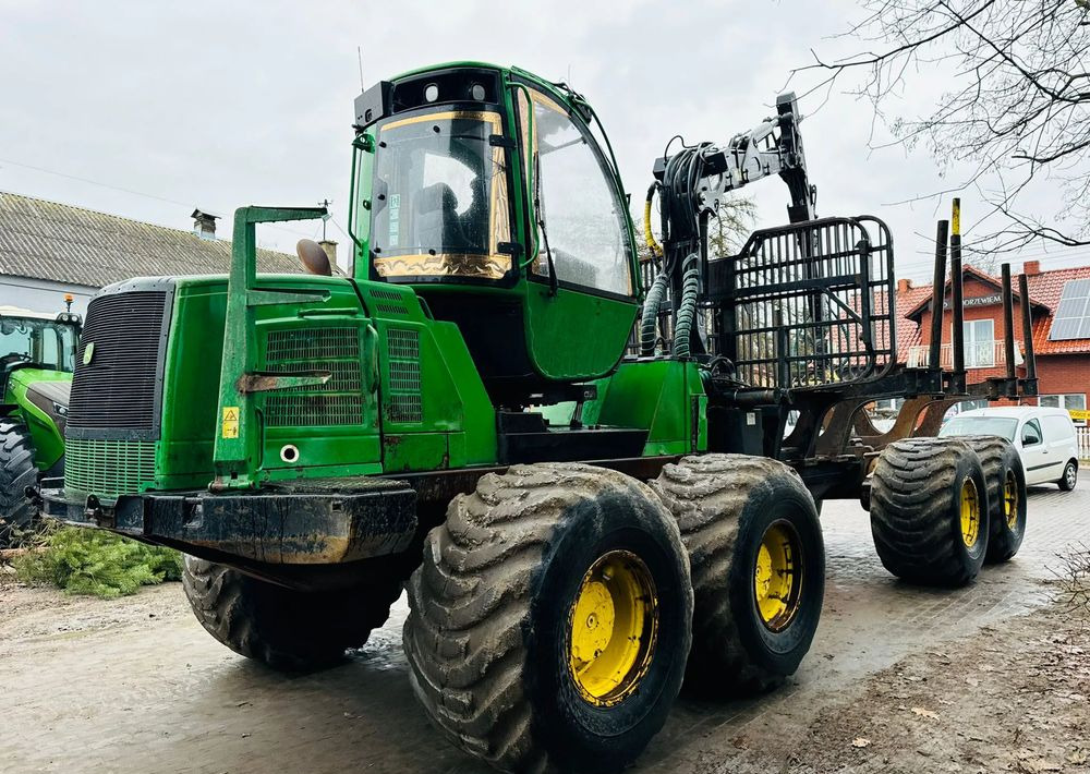 John Deere 1910E - Prevoznik: slika 1 John Deere 1910E - Prevoznik: slika 1