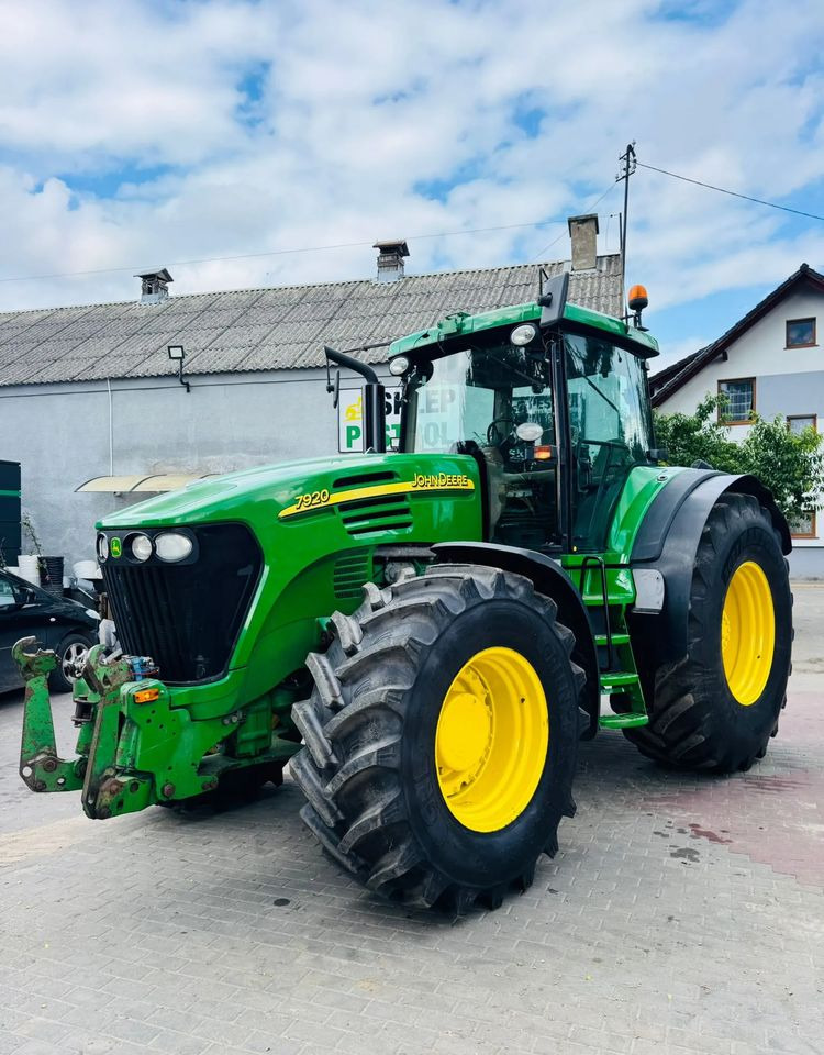 Traktor John Deere 7920: slika 8