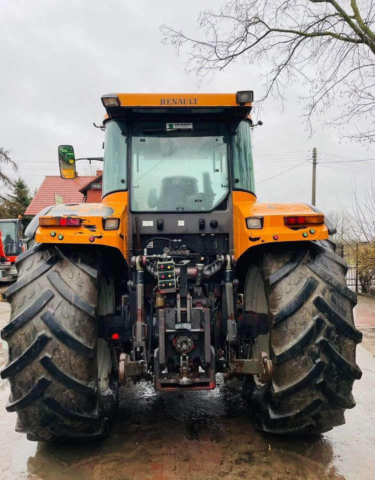 Renault Ares 826 RZ - Traktor: slika 5 Renault Ares 826 RZ - Traktor: slika 5