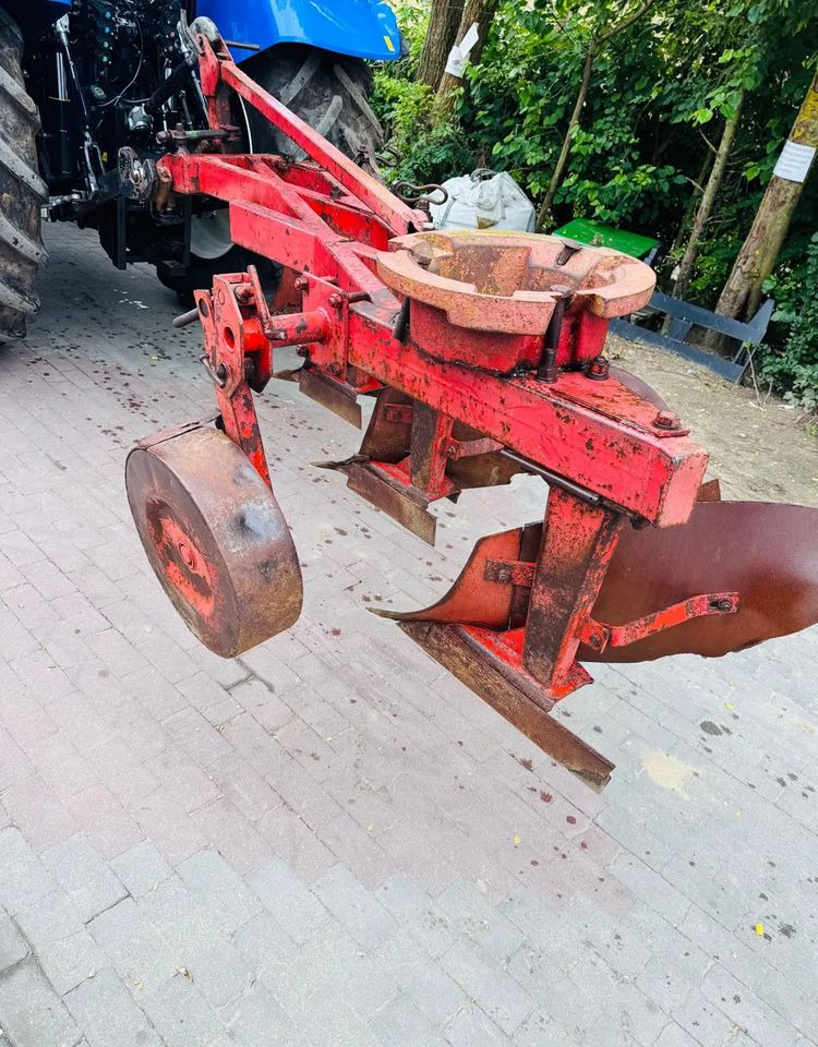 Unia - Plug: slika 2 Unia - Plug: slika 2