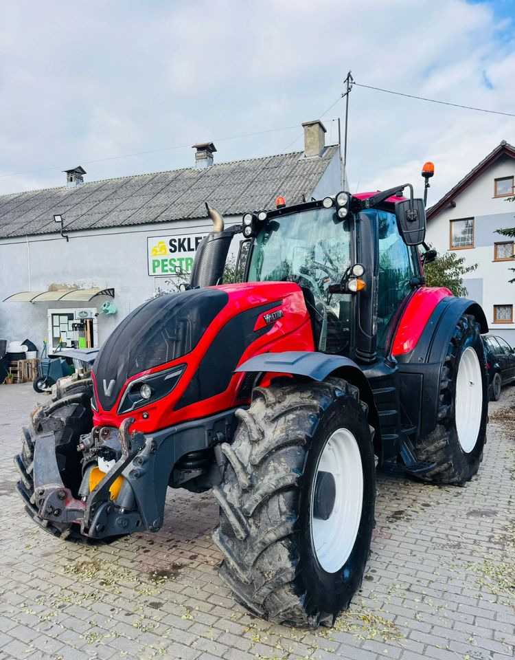 Valtra T194 Versu Twin Trac - Traktor: slika 1 Valtra T194 Versu Twin Trac - Traktor: slika 1