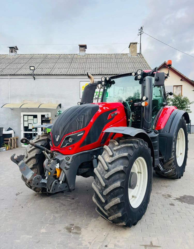 Valtra T214 ACTIVE - Traktor: slika 1 Valtra T214 ACTIVE - Traktor: slika 1