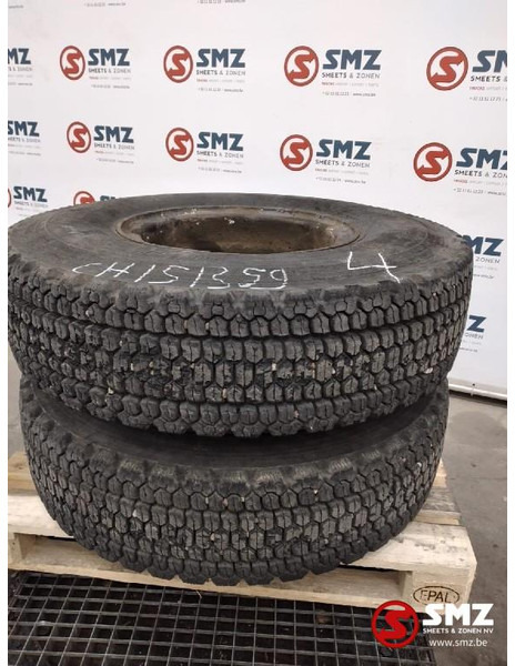 Bridgestone Occ Band 12.00R20 Bridgestone W950 Trilex velg - Guma za Kamion: slika 1 Bridgestone Occ Band 12.00R20 Bridgestone W950 Trilex velg - Guma za Kamion: slika 1